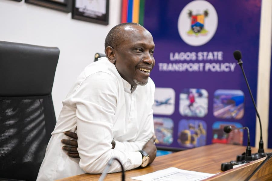 Hfx9Kgtaeaaho R Hfx9Kgtaeaaho R