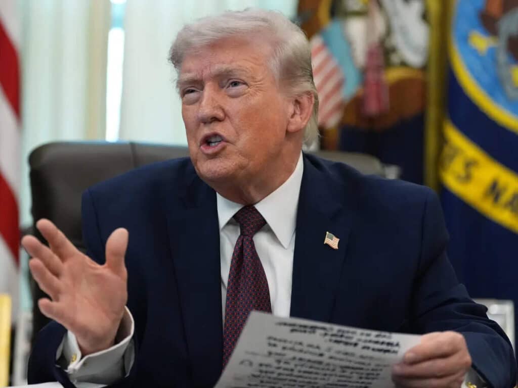 Donald Trump Strongly Considering Pulling Us Out Of Nato Labels Alliance A Paper Tiger Donald Trump Strongly Considering Pulling Us Out Of Nato Labels Alliance A Paper Tiger