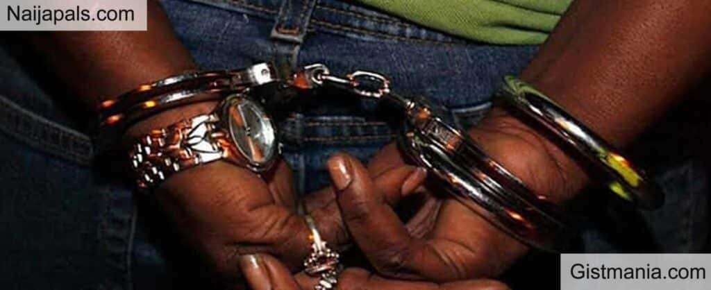 Handcuff Lady Handcuff Lady